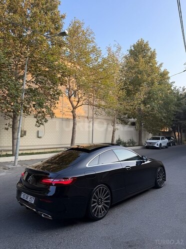 Mercedes E 220 d 2018, 210,000 km - 2.0 l - Bakı