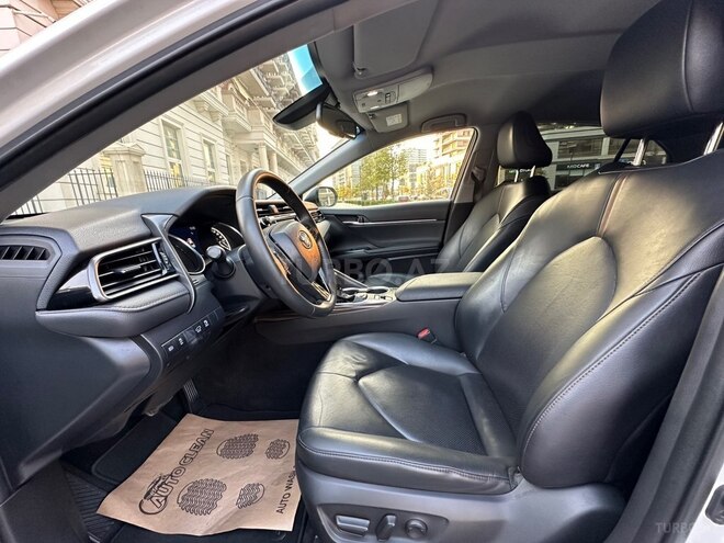 Toyota Camry 2020, 132,000 km - 2.5 l - Bakı