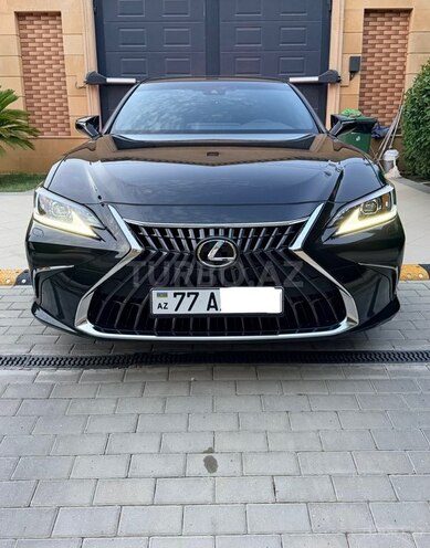 Lexus ES 300h 2023, 41,000 km - 2.5 l - Bakı