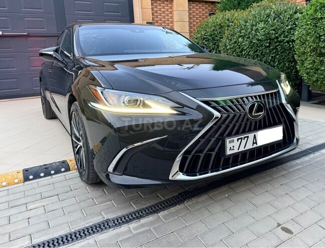 Lexus ES 300h 2023, 41,000 km - 2.5 l - Bakı
