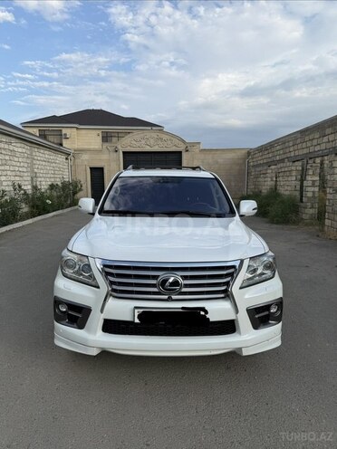 Lexus LX 570 2013, 181,000 km - 5.7 l - Xudat