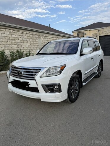 Lexus LX 570 2013, 181,000 km - 5.7 l - Xudat