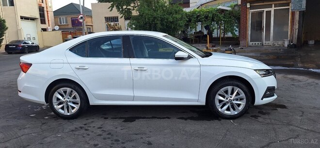 Skoda Octavia 2021, 950 km - 1.4 l - Bakı