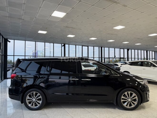 Kia Carnival 2015, 295,000 km - 2.2 l - Sumqayıt