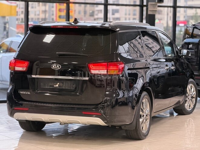 Kia Carnival 2015, 295,000 km - 2.2 l - Sumqayıt