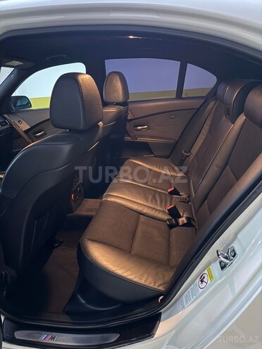 BMW 525 2006, 137,000 km - 2.5 l - Bakı