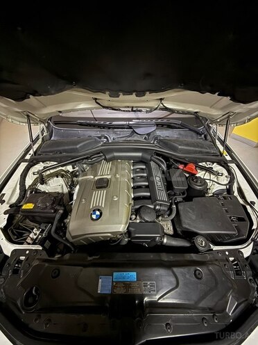 BMW 525 2006, 137,000 km - 2.5 l - Bakı