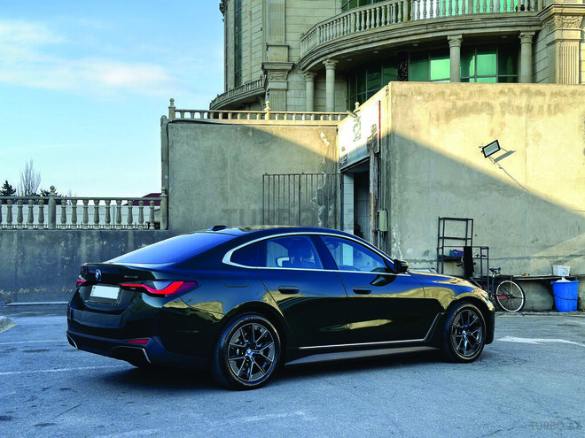 BMW i4 2024, 17,000 km - 0.0 l - Bakı