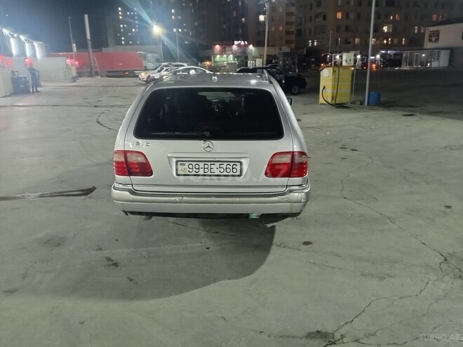 Mercedes E 240 1999, 425,000 km - 2.4 l - Bakı