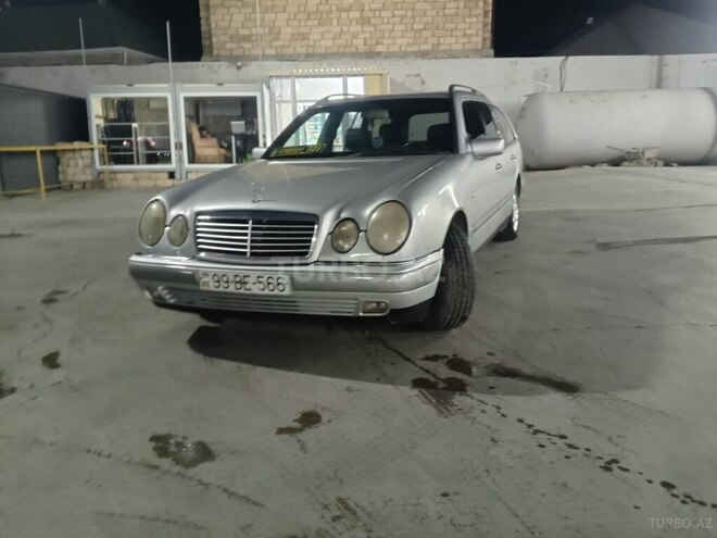 Mercedes E 240 1999, 425,000 km - 2.4 l - Bakı
