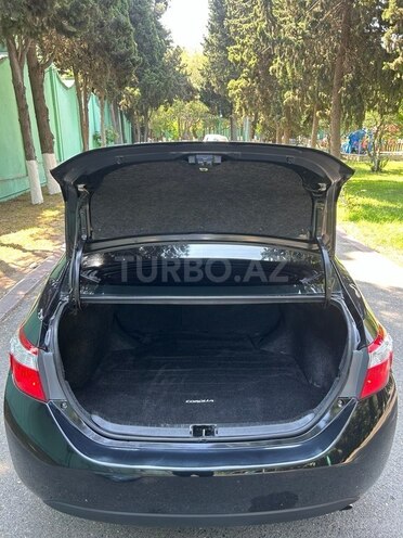 Toyota Corolla 2014, 199,400 km - 1.8 l - Bakı