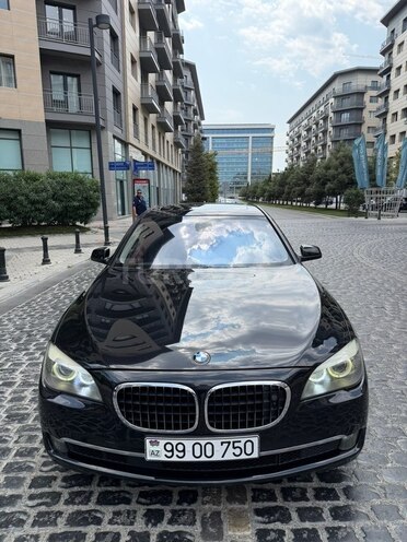 BMW 750 2011, 219,000 km - 4.4 l - Bakı