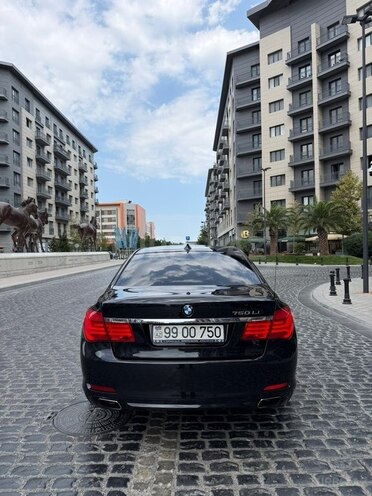 BMW 750 2011, 219,000 km - 4.4 l - Bakı