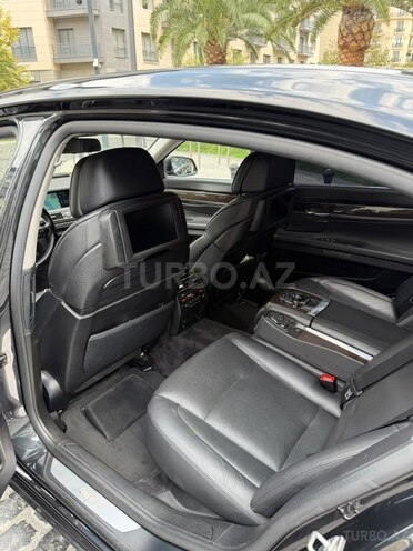 BMW 750 2011, 219,000 km - 4.4 l - Bakı