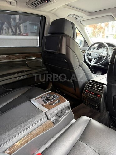 BMW 750 2011, 219,000 km - 4.4 l - Bakı