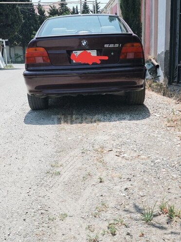 BMW 528 1998, 600,000 km - 2.8 л - Bakı