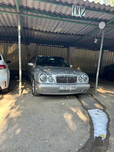 Mercedes E 240 1999, 460,000 km - 2.4 l - Bakı