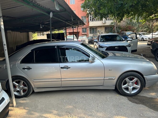 Mercedes E 240 1999, 460,000 km - 2.4 l - Bakı