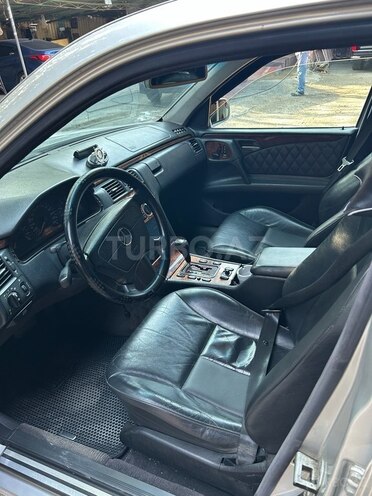 Mercedes E 240 1999, 460,000 km - 2.4 l - Bakı