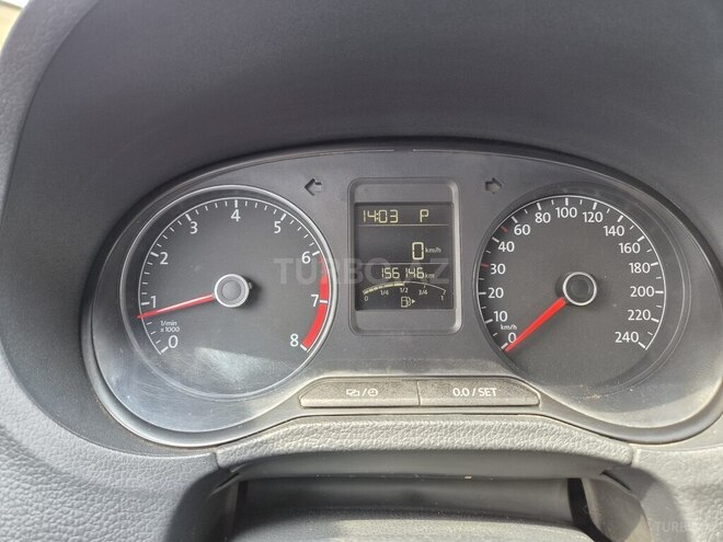 Volkswagen Polo 2018, 156,146 km - 1.6 л - Bakı