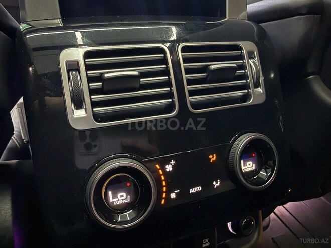 Land Rover Range Rover 2018, 74,400 km - 3.0 l - Bakı