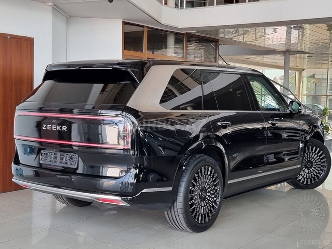 ZEEKR  2025, 9,500 km - 2.0 l - Bakı