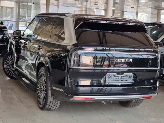 ZEEKR  2025, 9,500 km - 2.0 l - Bakı