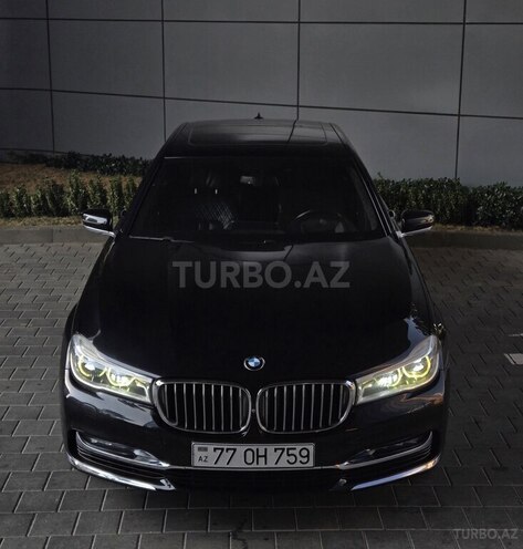 BMW 750 2016, 186,000 km - 4.4 l - Bakı
