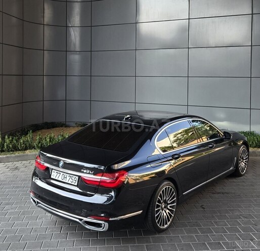 BMW 750 2016, 186,000 km - 4.4 l - Bakı