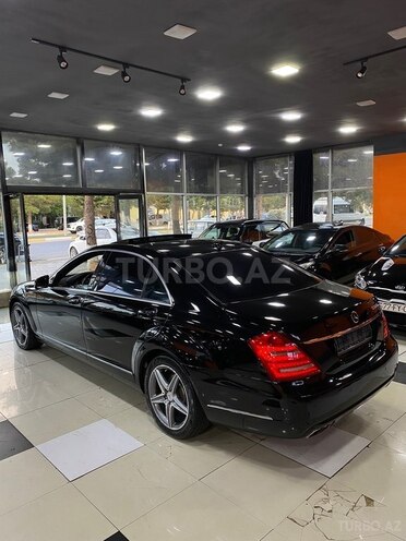 Mercedes S 500 2010, 235,000 km - 5.5 л - Sumqayıt