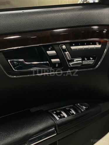 Mercedes S 500 2010, 235,000 km - 5.5 л - Sumqayıt