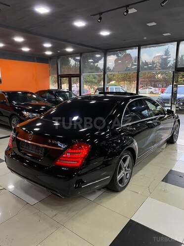 Mercedes S 500 2010, 235,000 km - 5.5 л - Sumqayıt