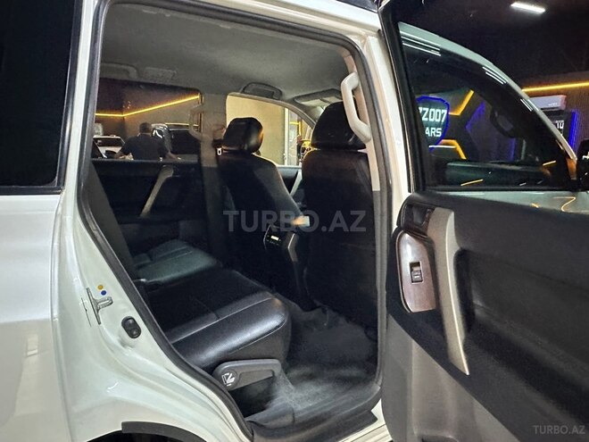 Toyota Land Cruiser Prado 2010, 259,700 km - 2.7 l - Bakı