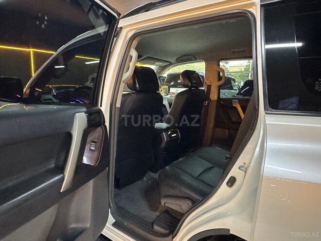Toyota Land Cruiser Prado 2010, 259,700 km - 2.7 l - Bakı