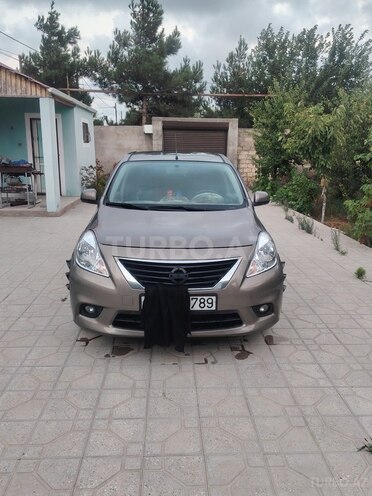 Nissan Sunny 2012, 320,000 km - 1.5 l - Bakı