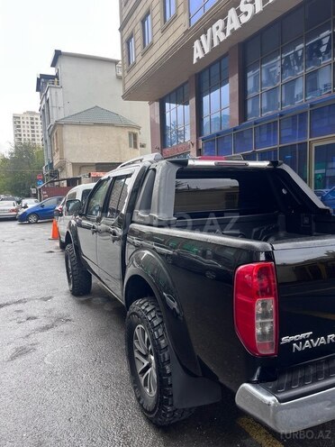 Nissan Navara 2014, 248,000 km - 2.5 л - Bakı