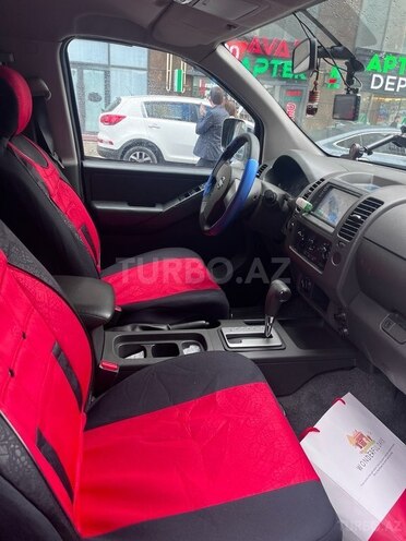 Nissan Navara 2014, 248,000 km - 2.5 л - Bakı