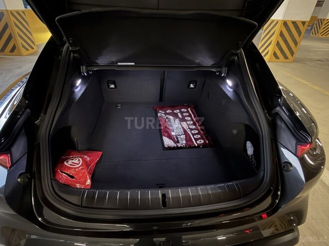 Porsche Taycan 2022, 60,000 km - 0.0 l - Bakı