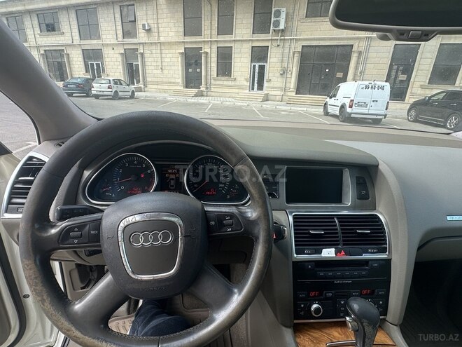 Audi Q7 2007, 284,000 km - 4.2 l - Bakı
