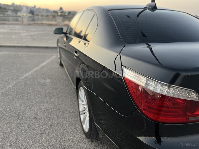 BMW 520 2009, 278,000 km - 2.0 л - Bakı