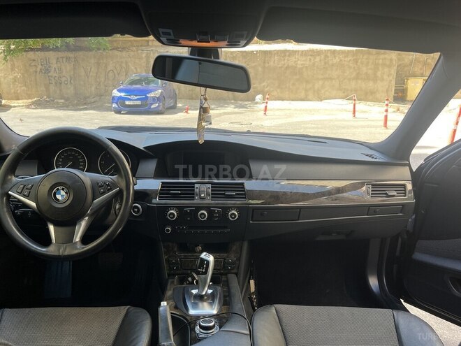 BMW 520 2009, 278,000 km - 2.0 л - Bakı