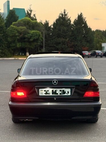 Mercedes C 200 1999, 380,000 km - 2.0 l - Qazax