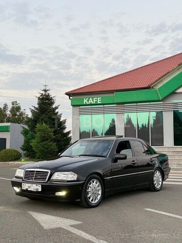 Mercedes C 200 1999, 380,000 km - 2.0 l - Qazax
