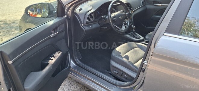 Hyundai Elantra 2018, 115,068 km - 2.0 l - Bakı