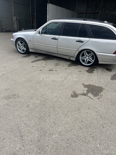Mercedes C 240 1998, 365,121 km - 2.4 л - Quba
