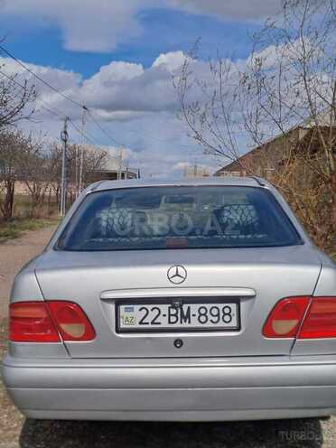 Mercedes E 230 1997, 356,800 km - 2.3 l - Goranboy