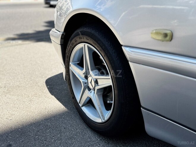 Mercedes C 180 1999, 300,000 km - 1.8 l - Bakı