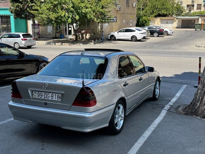 Mercedes C 180 1999, 300,000 km - 1.8 l - Bakı