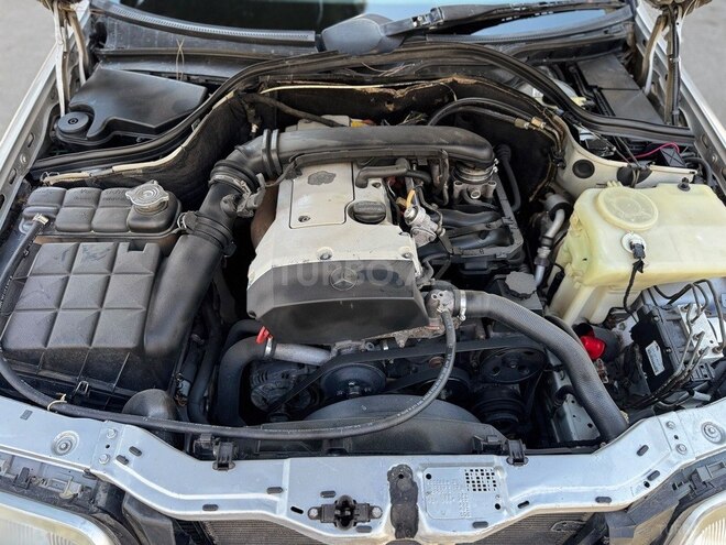 Mercedes C 180 1999, 300,000 km - 1.8 l - Bakı