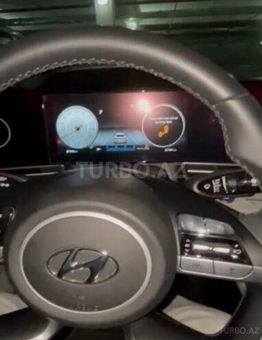Hyundai Elantra 2023, 28,400 km - 1.6 l - Bakı